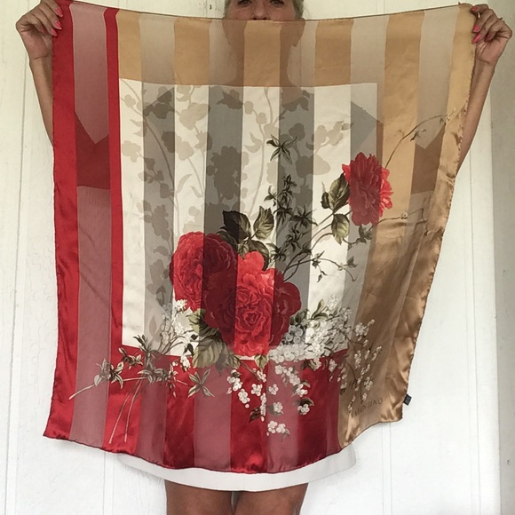 VALENTINO SILK SCARF - Picture 2 of 13